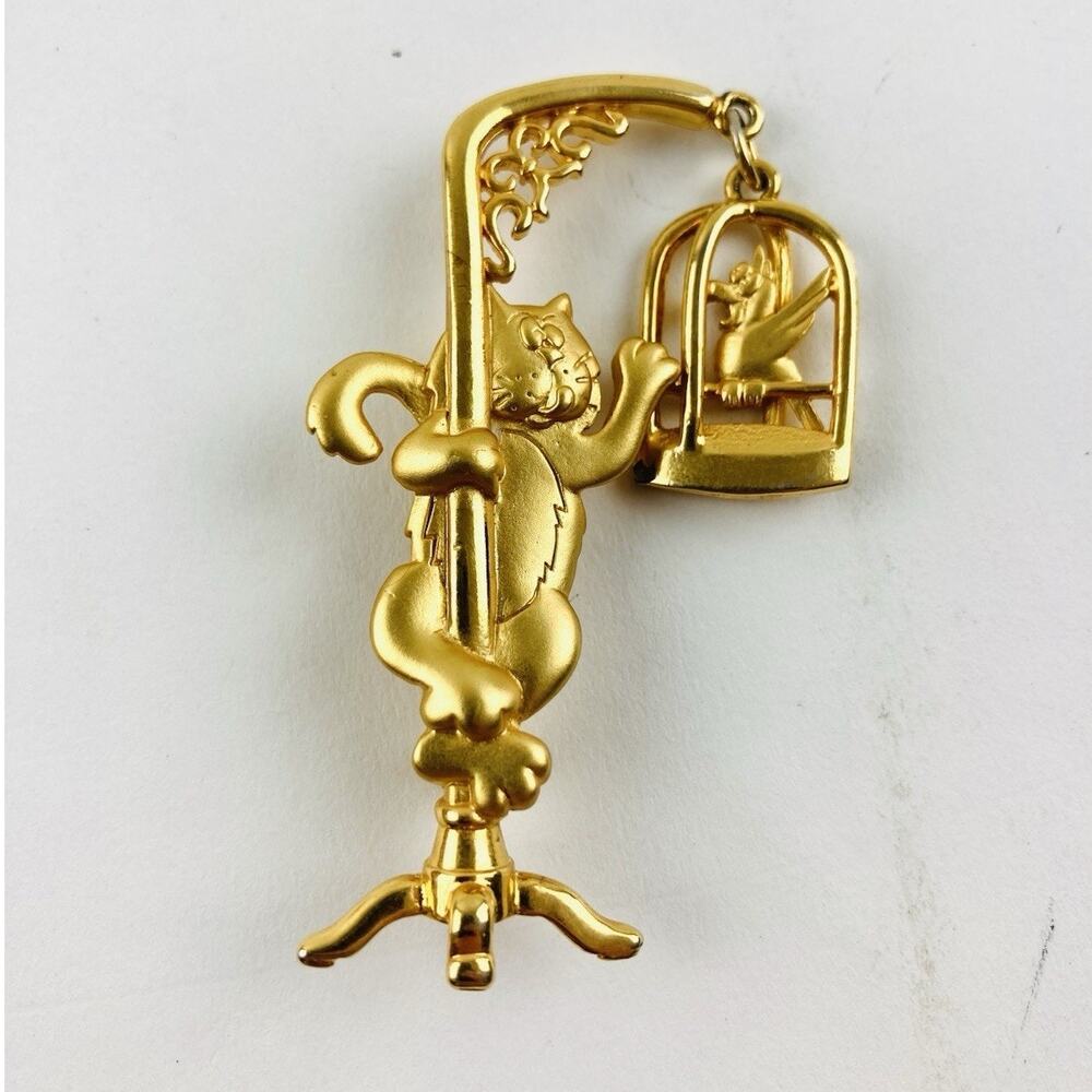 Vintage JJ Jonette Kitty Cat Bird Cage Brushed Gold Tone Dangle Pin Brooch Moves